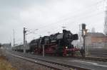15. Eisenbahntage Dampfsonderfahrt zum „Wilden Robert“ mit 52 8154-8 von Leipzig nach Oschatz hier in Borsdorf 29.03.2015
