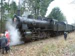 KPEV G8  Mnster 4981  des Eisenbahnmuseums Darmstadt Kranichstein bei der Nikolausfahrt im Dezember 2002 am Bessunger Forsthaus.