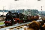 58 311 mit Kohlenzug auf der Fahrzeugparade  Vom Adler bis in die Gegenwart , die im September 1985 an mehreren Wochenenden in Nrnberg-Langwasser zum 150jhrigen Jubilum der Eisenbahn in Deutschland