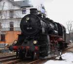 58 311 setzt am 14.03.09 im Bahnhof Markersbach um.