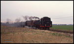 Dampf wie zu alten Zeiten in der Altmark 1994: 641491 kommt am 10.4.1994 um 14.08 Uhr kurz vor Hohenwulsch mit dem P 6896 aus Kalbe an.