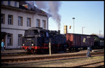 Dampf wie zu alten Zeiten am 10.4.1994 in der Altmark: 641491 vor dem P 6894 nach Hohenwulsch im Bahnhof Kalbe.