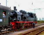 78 468 vor Sonderzug in Erfurt, 2005