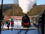 Die BR 78 468 der Eisenbahnfreunde Lengerich am 10.1.09 beim Rangieren des langen Sonderzuges im Bahnhof Warstein.