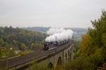 78 468 überquert bei der Solling-Rundfahrt am 17.10.2020 das Bekeviadukt.