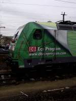 DB Eco Programm Aufschrift auf der Lok 185 389-4 am 13.12.11