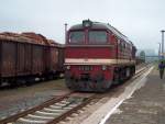 220 295-0 beim Rangieren in Walldorf/Werra am 28.09.07