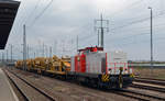 202 960 der Hirseltalbahn, welche bei der RBB im Einsatz ist, brachte am 05.04.17 Bunkerwagen von der Baustelle in Holzweißig nach Bitterfeld.