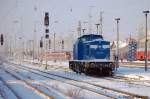 Die Press 293 026-1 (202 746-4) ex DR 112 746-3, als Lz bei der Durchfahrt in Stendal. 18.12.2010