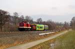 Am 07.02.18 brachte  114 703-2 (92 80 1203 230-8 D-MTEG)  einen RS1 der Waldbahn (650 658-7) von Zwiesel nach Berlin. Hier ist die Fuhre zwischen Pechbrunn und Marktredwitz zu sehen.