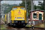 Ein Spritzzug in Aktion. An der Zugspitze 203 301-7 und am Ende 203 302-5. Start war im Hbf Stralsund mit Ziel Bhf Velgast.   Stralsund am 15.07.09 