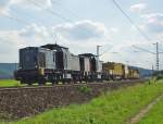 Locon 217 und 218 auf ihrer Fahrt mit einem Bauzug in Richtung Bebra. Aufgenommen am 26.09.2009 zwischen Friedlos und Mecklar.