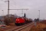 Lange angekndigt erreicht 203 118-5 mit einem Schotterzug den Bahnhof Rheydt. Zwei andere Fotografen hatten das Feld schon gestrichen. Ich hatte das Glck des geduldigen;-). Donnerstag 10.2.2011