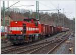 Die Westerwaldbahn (WEBA) Lok 5 eine MaK On Rail DH 1004 kommt am 14.02.2014 mit einem Güterzug in Betzdorf/Sieg an.