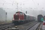 211 019 der Eisenbahnfreunde Vienenburg am 03.07.2011 in Altenbeken bei der Ausfahrt richtung Paderborn.