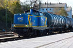 EVB 1253 (212 285) mit Kesselwagenzug am 31.10.2016 Passau Hbf