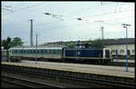 212253 erreicht hier am 13.5.1995 mit dem Personenzug aus Bedburg um 14.30 Uhr den Bahnhof Düren.