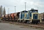 365 695-6 und 212 376-8 vor Schüttgutwagen im Bf Euskirchen - 06.12.2013