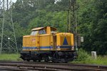 212 306-5 der Bahnbaugruppe fuhr Lz von der Rheinstrecke kommend Richtung Köln Mülheim weiter nach Duisburg Wedau.