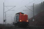 212 242-2 SVG im Nebel bei Steinbach im Frankenwald am 24.11.2016.