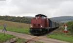 V100 2335 mit dem DPE 92000 (Stuttgart Hbf-Waldshut) bei Ftzen 12.10.13