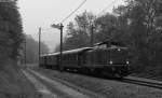 V100 2335 mit dem DPE 92000 (Stuttgart Hbf-Waldshut) in Grimmelshofen 12.10.13