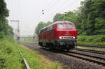 215 023-3 der EfW auf dem Weg nach Duisburg-Hochfeld am morgen des 28.5.17 an der Lotharstraße in Duisburg