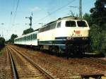 215 096-9 mit RB 8920 Duisburg-Xanten auf Bahnhof Rheinberg am 5-9-1996.