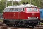 Die neu aufgearbeitete 215 086 der Rheinischen Eisenbahn,welche aktuell an EBM Cargo vermietet ist,verlsst am 16.6.12 den Abstellbahnhof von Dsseldorf-Rath.