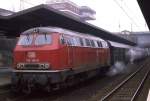 216156 steht mit dem E 7349 am 11.1.1989 abfahrbereit nach Wilhelmshaven im unteren HBF Osnabrück.