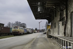 217 002 wartet am 25.03.16 auf ihre nächsten Einsätze im Regensburger Hafen.