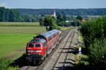 Am 14. August 2016 wurde auch der Südbahn kurz ein Besuch abgestattet. Die 218 439 konnte mit einem RE nach Lindau bei Mochenwangen abgelichtet werden.