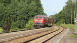 BR218 418 im Sandwich mit 218 465 als RE nach Mühldorf a. Inn.
Hier bei der Durchfahrt in Thann-Matzbach.
