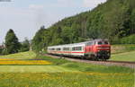 218 495-0 mit dem IC 2085  Nebelhorn  (Augsburg Hbf-Oberstdorf) bei Altstädten 8.5.18