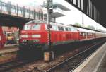 218 367 hat am 18.10.2003 den Bahnhof Trier erreicht.Sie war als RE 12 von Kln durch die Eifel gefahren.