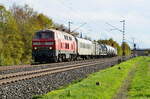 DB Regio 218 491-9  bwegt  fährt am 01.11.2022 an mir und Andreas Strobel vorbei. Die Lok zieht einen Spritzzug in Richtung Gemünden. 