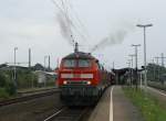218 435-6 machte am 21.08.2008 ihrem Namen als  V-Lok  alle Ehre, als sie mit einem RE nach Hamburg Hbf in Bad Oldesloe beschleunigte.