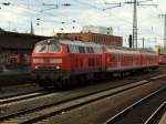 218 412-5 mit zwei RB-Wagen (Bn448.4 + Bndf478)in Koblenz.24.8.08