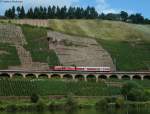 218 *** mit einem N-Wagen -> Richtung Trier  auf dem Pndericher Hangviadukt 13.8.09