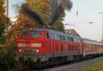 218 217-8 in ihrem Element , mit Vollgas rtg Eifel, aufgenommen in Kln West am 30.10.09