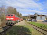 DB 218 408-3 mit der RB 12636 aus Boppard Hbf, im Bf Emmelshausen; 02.04.2010