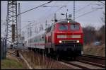 Kurz vor Ostern fhrt 218 366-3 einen UEx nach Heringsdorf.  Stralsund am  26.03.10 