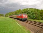 Mit den letzten Sonnenstrahlen, kam 218 390-3 mit dem RE 3707 (BDER EXPRESS) von Leipzig nach Hof.