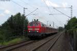 Die 218 480-2 zieht am 07.06.2011 den RE 28026 nach Neustadt (Weinstrae) Hbf. Aufgenommen in Maximiliansau West. Das Bild entstand vom Bahnsteigende.