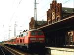 218 322-6 mit RB 36982 Stendal-Braunschweig auf Bahnhof Stendal am 17-7-2005.