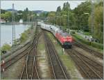 Die 218 456-2 und ein Schwesterlok bringen den IC 119 Mnster - Innsbruck ber den Seedamm zu Hauptbahnhof Lindau.