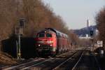 218 410-9 hat soeben Ravensburg verlassen, Oberzell, 03.01.12