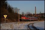 218 432-3 mit dem Wintermrchen-Express kurz hinter Kohlstetten, 05.02.12