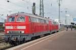Abgeschleppt! Der defekte ICE musste am 19.07.2012 von zwei BR 218 Dieselloks aus dem Dortmunder Hauptbahnhof gezogen werden.