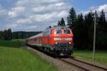 Die 218 467 beim Wolkenlotto am 08.08.2012 bei Weizern-Hopferau